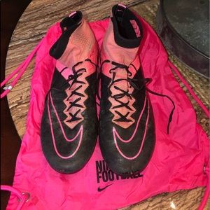 NIKE CLEATS us men’s 8